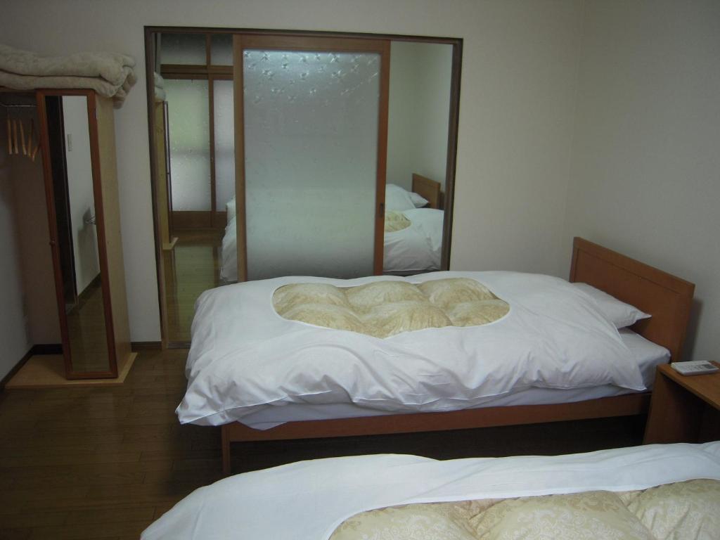 Villa Nakaya House Hatsukaichi Habitación foto